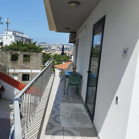 Alexia Panzió Funchal